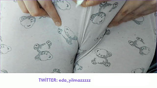 Turkish Camel Toe Masturbation