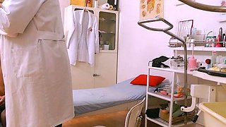 CLOSE UP OF TEENS PARADISE