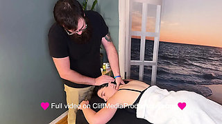 Hot MILF Stress Relief Massage with Squirting Orgasm & Blowjob