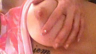 Webcam milf with breast milk live hardcore masturbate