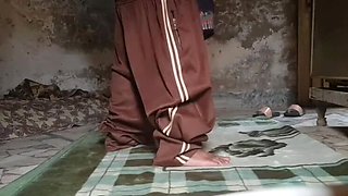 Hot Pakistani Housewife Fucks Latina Sali in Toilet - Hindi Audio Desi Sex
