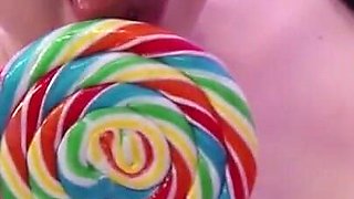 Blonde babe gets her face covered by cum