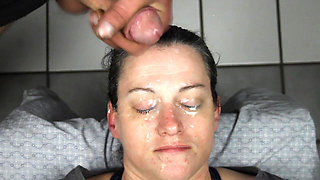 Dirty Dee in Another Situation with Loads on Her Face