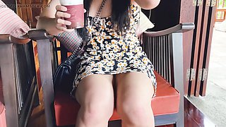 Vlog from a Thai coffee shop with a curvy babe and a juicy booty