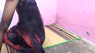 A Beautiful Tamil Aunty Found My Discarded Condom And Had Hot Sex With Her
