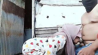 Riani asked to be out of the room because she was too busy with her husband&#039;s