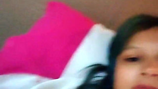 Lusi Masturbates in Front of Other Men on Webcam While Her Spouse