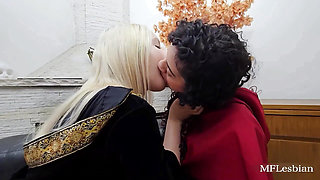 Kisses in the House of Dragons