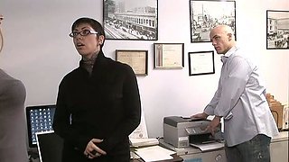 An amateur MILF blowjob followed by hot fucking