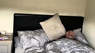 Amateur girlfriend blowjob on webcam