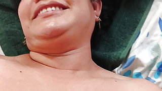 My wife's blowjob deep throat that makes me happy