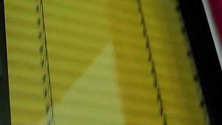 Heidi Fick Schlampe Wild Couch Threesome