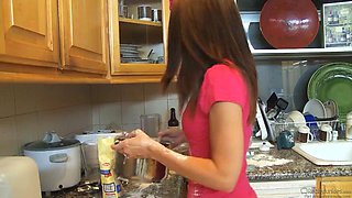 Sensi Pearl Horny Babysitter