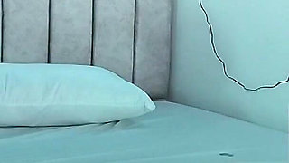 Licking Pussy Until She Squirts on My Tongue