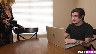 Tyler Cruise and Reya Lovenlight's hot older woman porn by MiLFUCKD