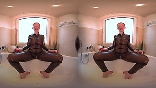 Latex Bathtube Fun