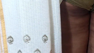 Cheating Mallu Aunty Hot Romance Pussy Licking Hot Viral Video 2