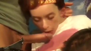Dp Anal Queen