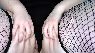 Giantess Bunny Bliss - Thigh Crush and Pussy Insertion