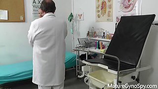 Mature Gyno Spot - Mature Woman Gyno Exam Secretly Caught on Covert Cam by Freaky Gynecologist
