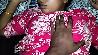 Desi Bhabhi Morning Blowjob - Big Natural Tits & Happy Ending Homemade