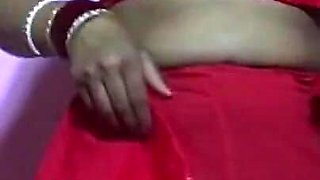 Newly Married Desi Bhabhi Sucked a Big Cock of Her New Boss
