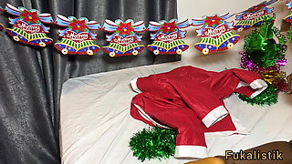 BBC Neighbour Fucks Landlords Ebony Teen Stepdaughter with Christmas Gift