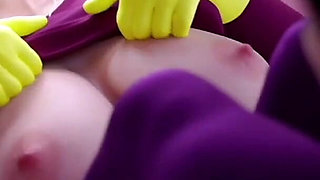 My MILF Stepmom Stuck in the Garage - 3D Hentai Animated Porn with Sound