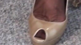 Foot Worship. Stacie Suck My Toes