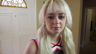 Annie Archer Is An 18 Year Old Pawg Always Willing To Go All The Way