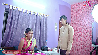 Desi Indian Beautiful Cheating Wife Fucks Stranger
