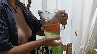 One liter of pee-lemonade, we drink our piss from a jug