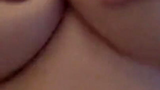 Bbwbootyful - Rubbing oil on my big boobs