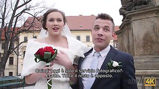 Hunt4k. il diritto di scoparmela durante la prima notte era mio