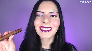 I Am Damn Hot, While I Smoke the Cigar