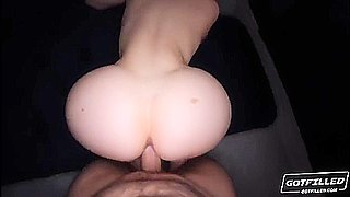 A Dick For Slimthick Vic