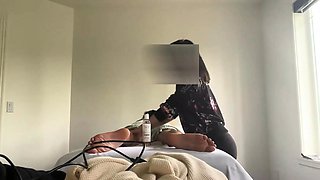 amateur innocent doll1 fingering herself on live webcam