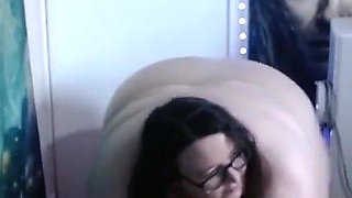 SSBBW Crawling on the Floor
