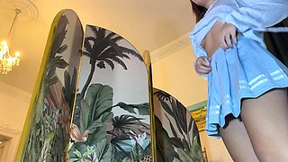 Leons TV - hot brunette scene