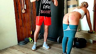 Big booty ass fetish amateurs get oral and suck cock