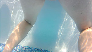 Come with Me to the Pool