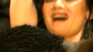 Graceful amateur at cougar dirt