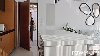 Mia Khomich Hot Erotic Solo