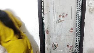 Bhabhi ko ekele dekh kiya jabar dast sex