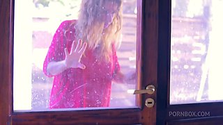 Anal Play With An Extreme & Huge Sea Monster