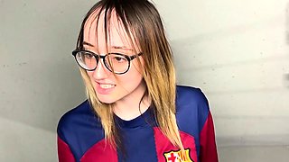 - Barcelona Supporter Fucked By PSG Fans!