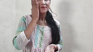 Mother in law ko khub maza aa gya chhodne me