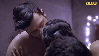 Indian hot MILF erotic video