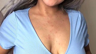 Amateur young teen solo masturbation on her livingroom