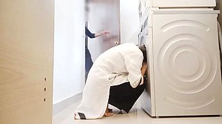 Indian Teen Girl Stuck in Washing Machine - Boy Takes Advantage of Tight Virgin Pussy - Hot Desi Sex 2025